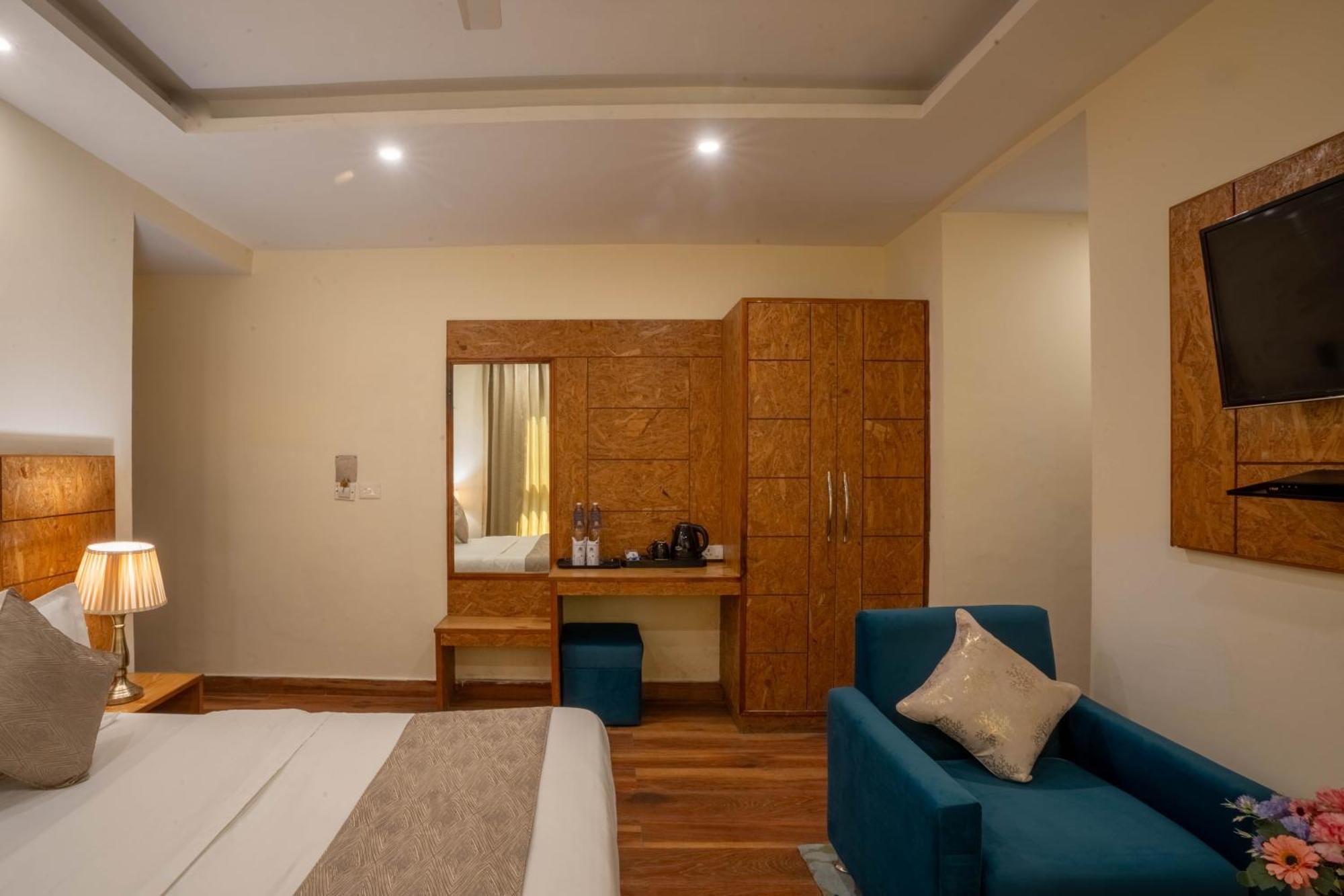 Perfectstayz Valley Vista 5 Min Walk To Mall Road Mussoorie Exterior photo