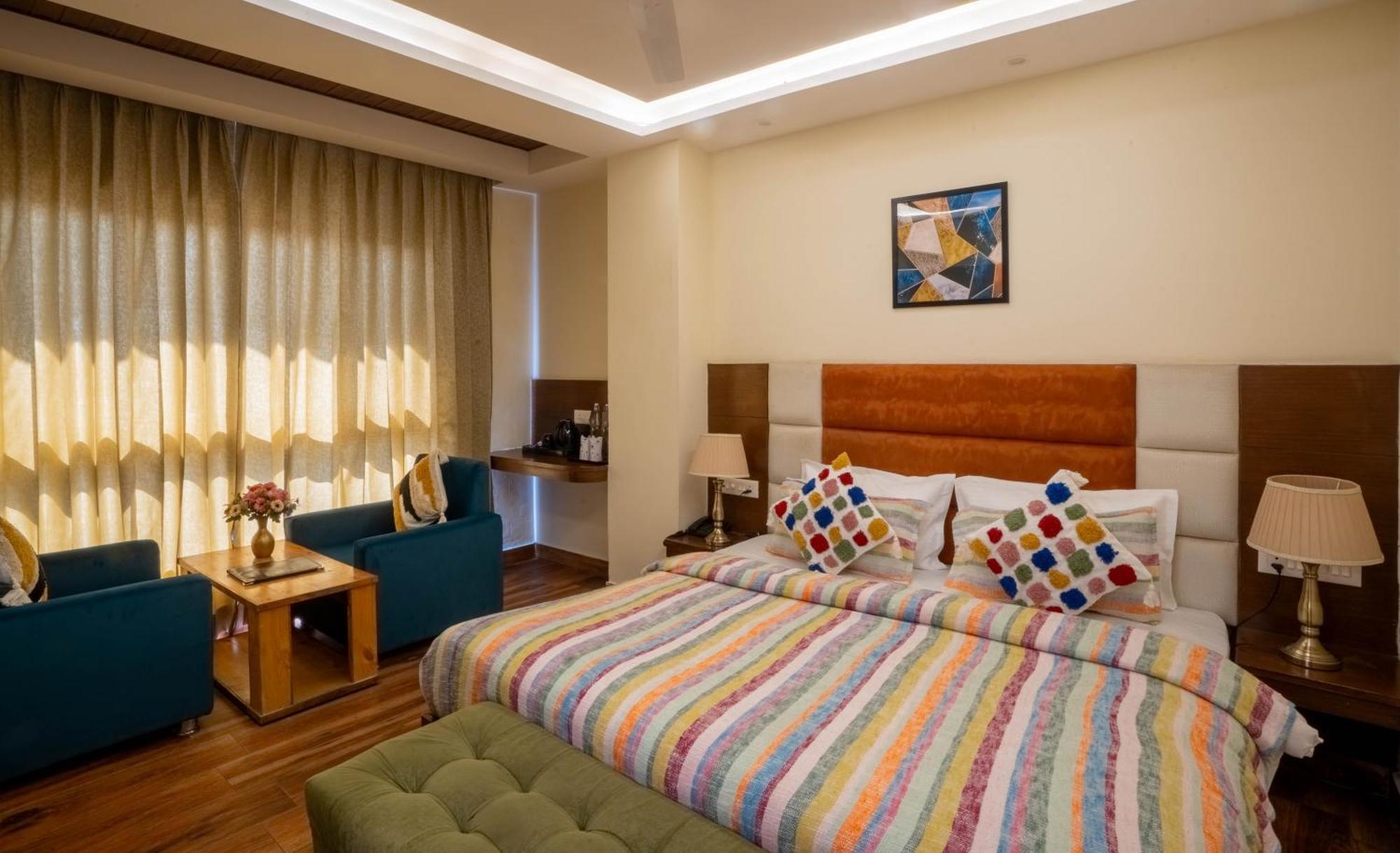 Perfectstayz Valley Vista 5 Min Walk To Mall Road Mussoorie Exterior photo
